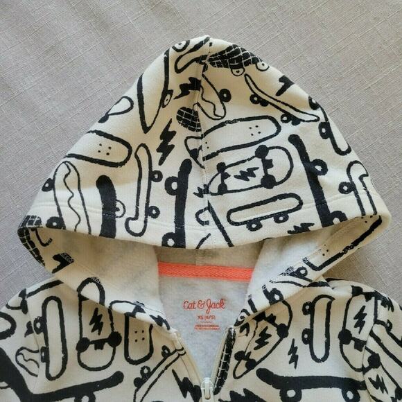 Cat & Jack Skateboard Print Zip-Up Hoodie - Picture 3 of 8